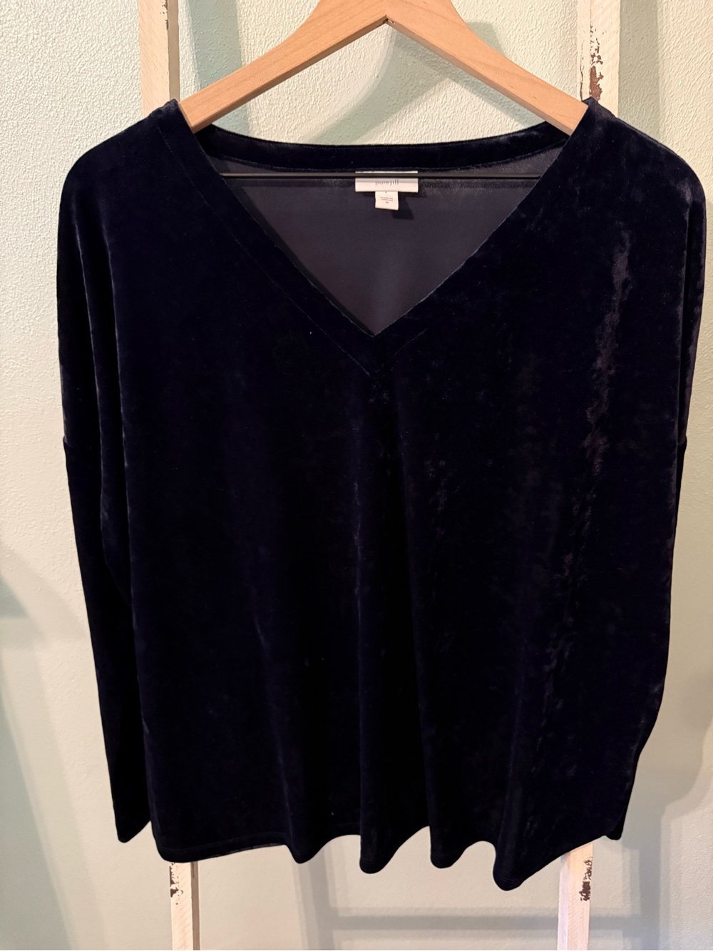 Pure J. Jill Women’s V-Neck Velvet Velour Top Navy Size M